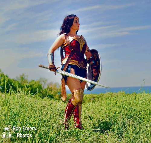 Wonder Woman prepares for battle
